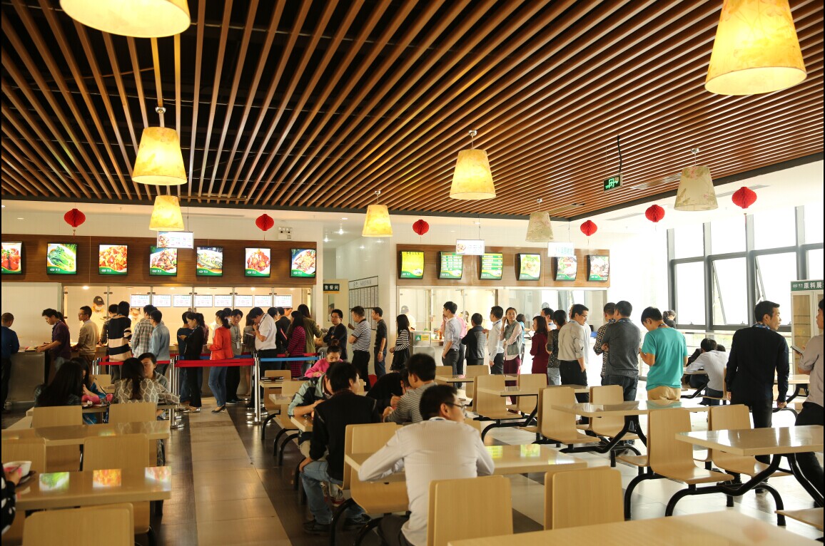 1596504179667978.jpg bee6b50a-0e5e-4ef1-8e24-2056c7990f89.jpg