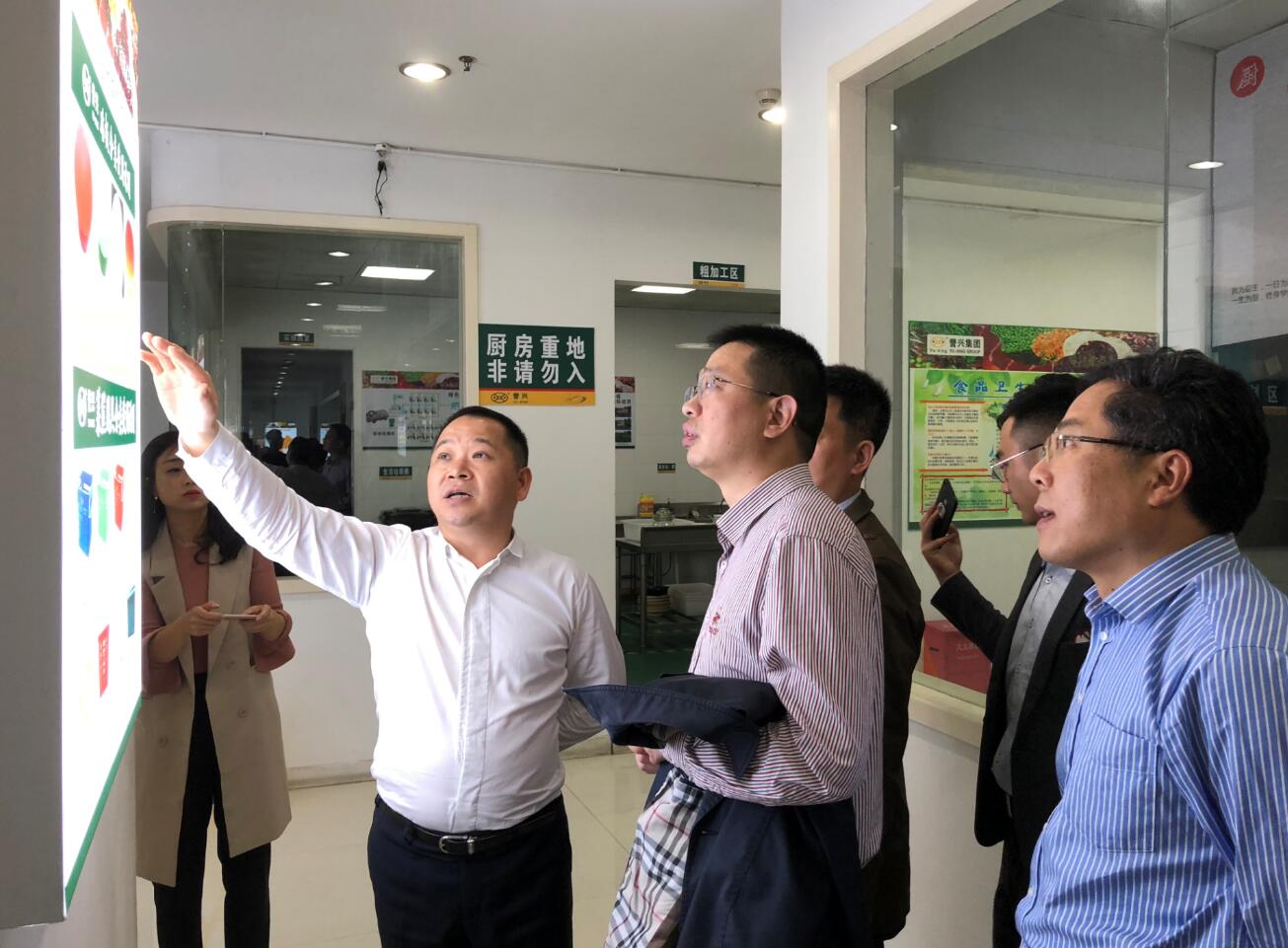 1596619195437757.jpg 9ea6f939-aaa3-4bf2-987b-173575000b0b.jpg