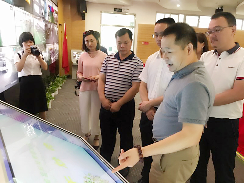 1596673725745597.jpg 9bcc56e1-b5d1-4e68-88b7-90704fdd8e0c.jpg