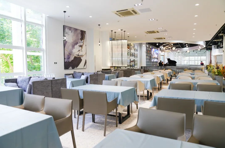 1695806053554565.png image.png